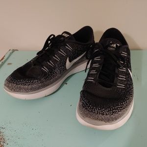 Women's size 10 Nikes